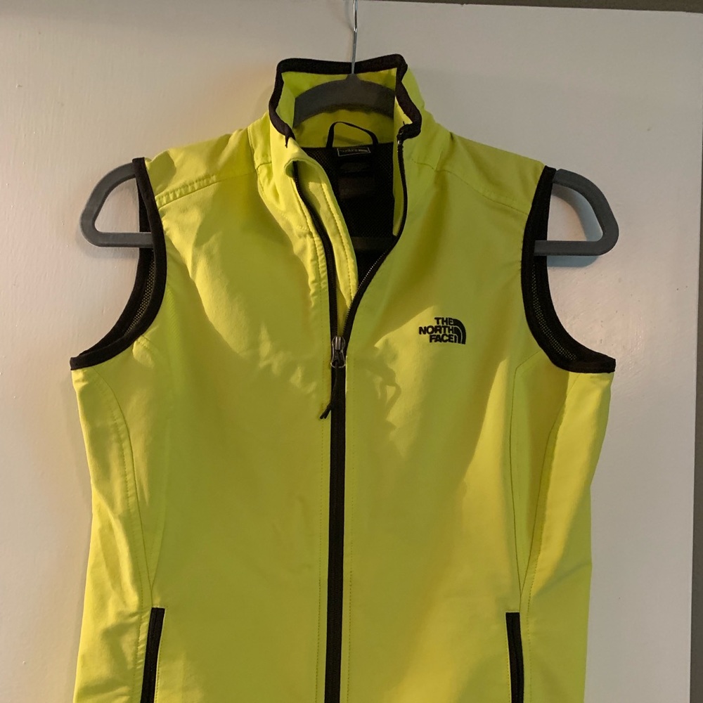 North Face vest S